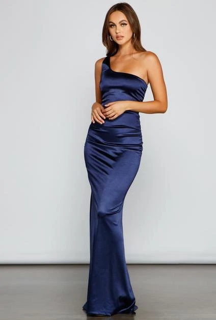 Off The Shoulder Cocktail Straight Gown